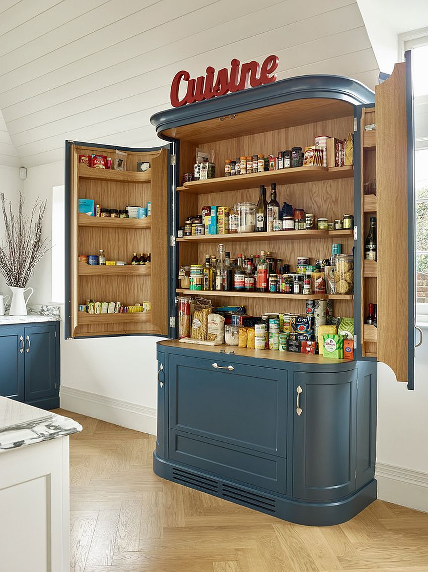 Custom-pantry-for-the-modern-farmhouse-kitchen